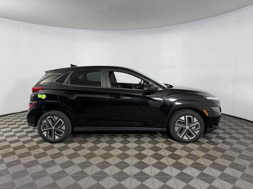 2023 Hyundai KONA EV SE