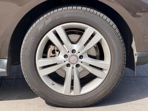 2014 Mercedes-Benz M-Class 4MATIC