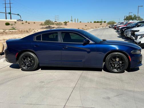 2017 Dodge Charger SE