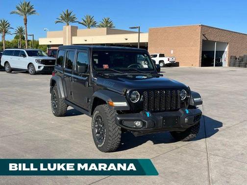 Granite Crystal Metallic Clearcoat 2023 Jeep Wrangler 4xe Willys