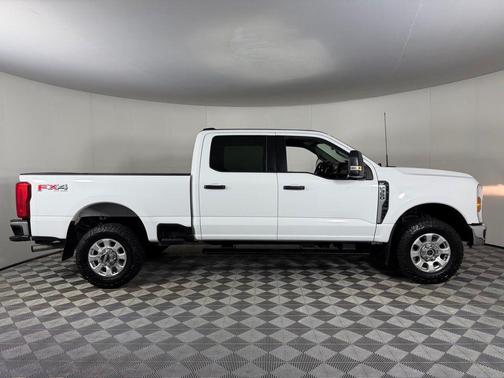 2024 Ford F-350 XLT