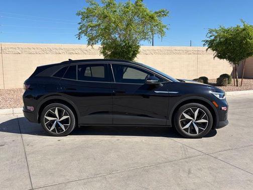 2023 Volkswagen ID.4 Pro