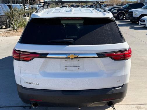 2022 Chevrolet Traverse LT Leather