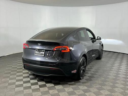 2024 Tesla Model Y Long Range Dual Motor All-Wheel Drive