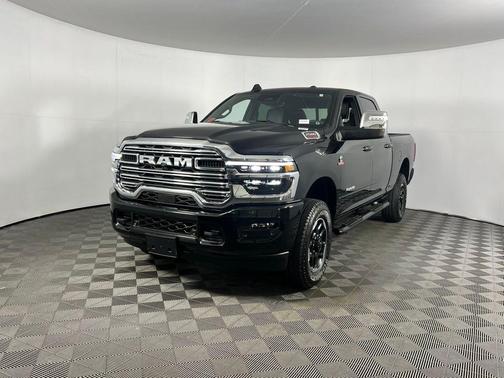 2025 RAM 2500 Laramie Crew Cab 4x4 6'4' Box