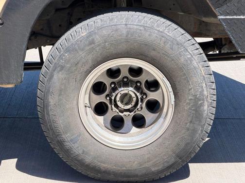 Harvest Gold Clearcoat Metallic 2000 Ford F-250 XLT