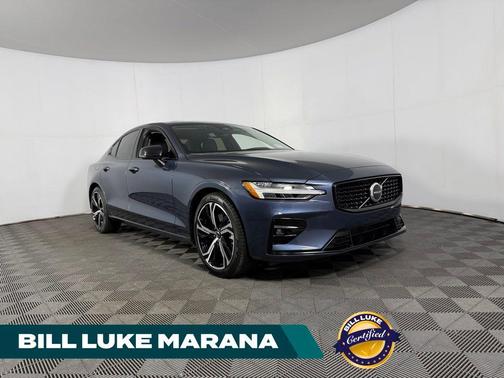 Denim Blue Metallic 2025 Volvo S60 B5 Core