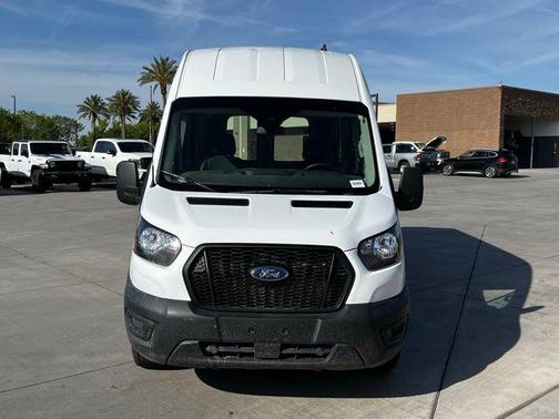 2022 Ford Transit-250 Base