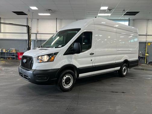 2022 Ford Transit-250 Base