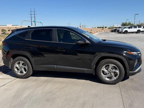 Phantom Black 2022 Hyundai TUCSON SE