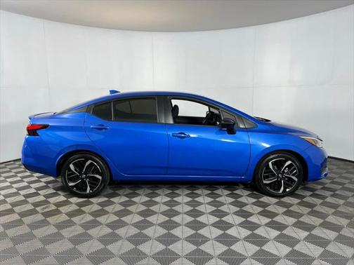 2024 Nissan Versa 1.6 S