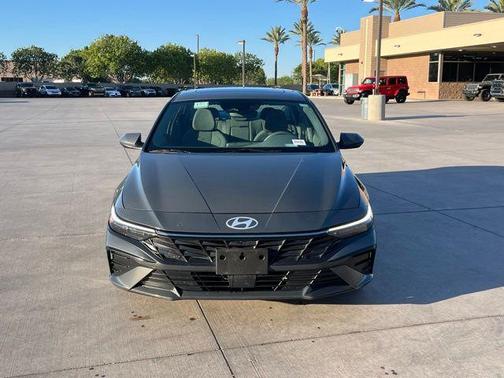 Ecotronic Gray 2025 Hyundai ELANTRA SEL