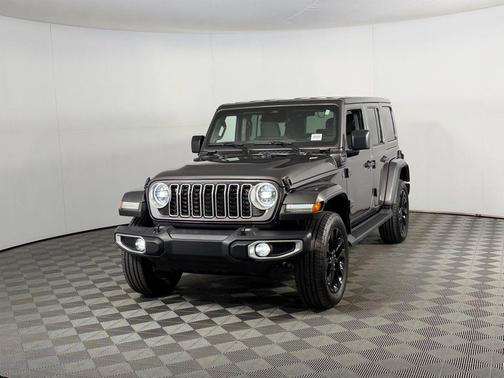 Granite Crystal Metallic Clearcoat 2025 Jeep Wrangler 4xe Sahara