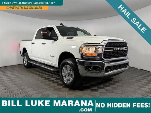 Bright White Clearcoat 2024 RAM 2500 Big Horn Crew Cab 4x4 6'4' Box