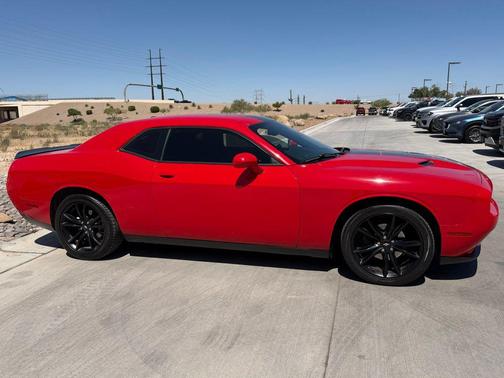 Torred Clearcoat 2017 Dodge Challenger SXT