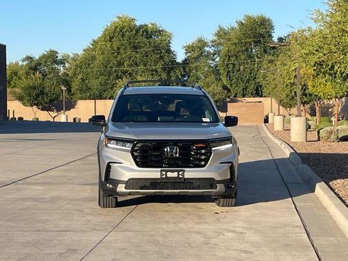 2023 Honda Pilot AWD TrailSport