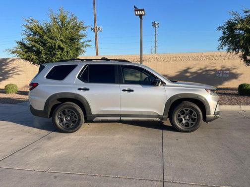 2023 Honda Pilot AWD TrailSport