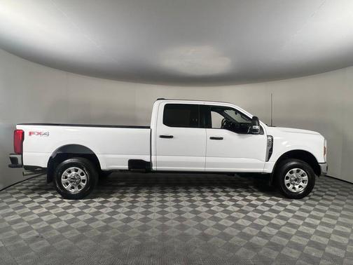 2024 Ford F-350 XLT