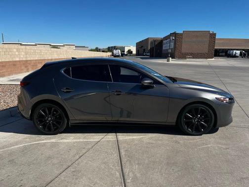 2019 Mazda Mazda3 FWD w/Premium Package