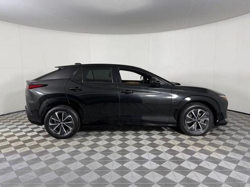 2023 Lexus RZ 450e Premium