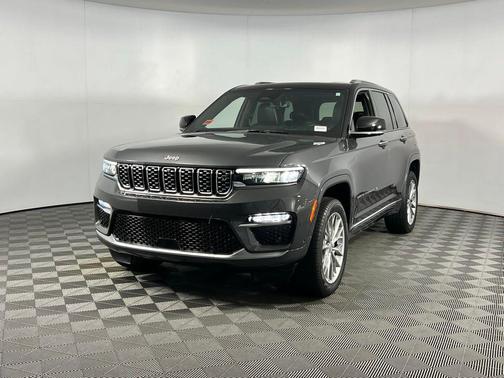 2023 Jeep Grand Cherokee Summit