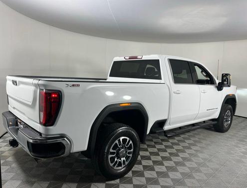 2024 GMC Sierra 2500 SLE