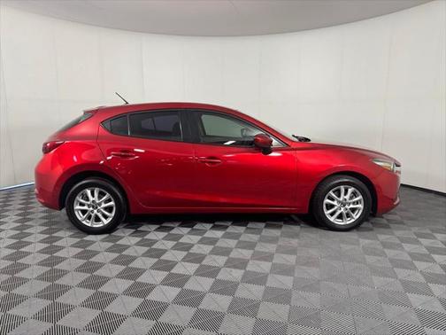 2017 Mazda Mazda3 Sport