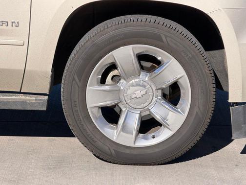 2016 Chevrolet Suburban LTZ