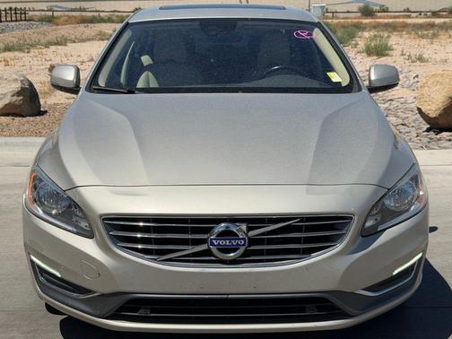 Brown 2018 Volvo S60 Inscription T5