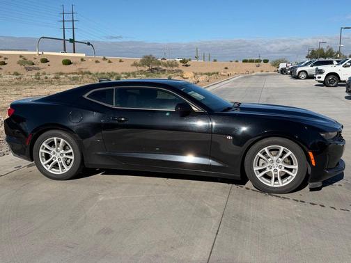 2021 Chevrolet Camaro 1LS