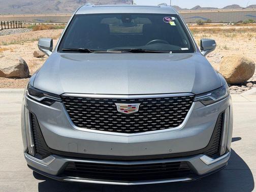 Argent Silver Metallic 2024 Cadillac XT6 Premium Luxury AWD