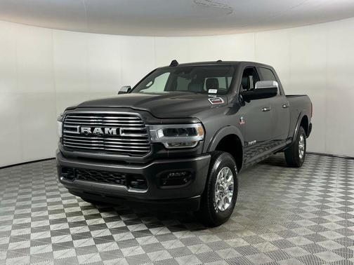 2022 RAM 2500 Laramie Crew Cab 4x4 6'4' Box
