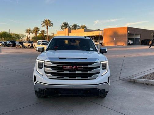 2023 GMC Sierra 1500 SLE