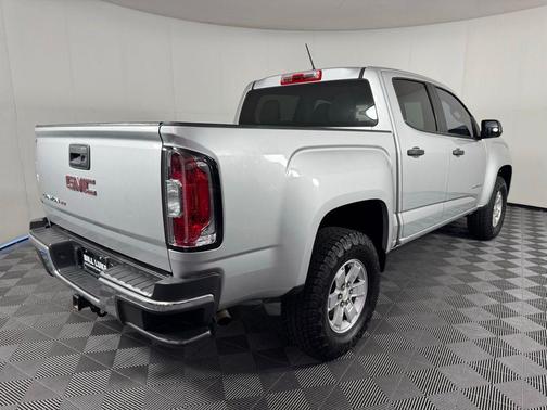 2018 GMC Canyon Base