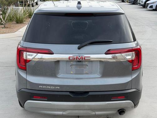 2021 GMC Acadia FWD SLE
