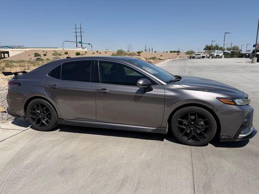 Predawn Gray Mica 2024 Toyota Camry XSE