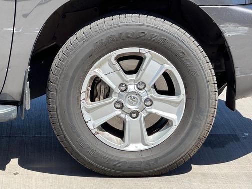 2019 Toyota Sequoia SR5