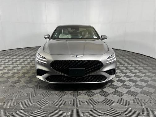 2023 Genesis G70 2.0T RWD