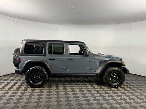 Anvil Clearcoat 2025 Jeep Wrangler 4xe Willys