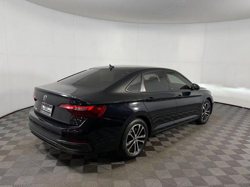 Deep Black 2023 Volkswagen Jetta 1.5T Sport