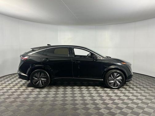 2024 Nissan ARIYA ENGAGE