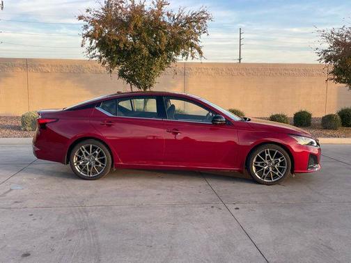 2024 Nissan Altima SR VC-Turbo FWD