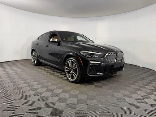 Black Sapphire Metallic 2023 BMW X6 M50i