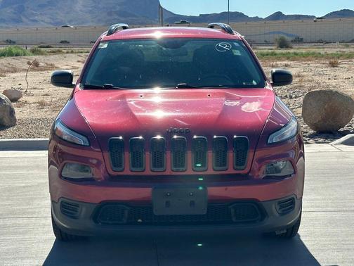2016 Jeep Cherokee Altitude
