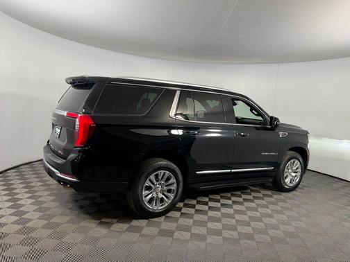 Onyx Black 2025 GMC Yukon Denali