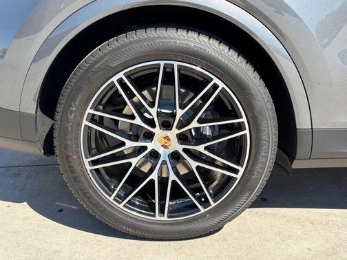 2024 Porsche Cayenne Cayenne