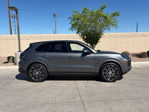 2024 Porsche Cayenne Cayenne