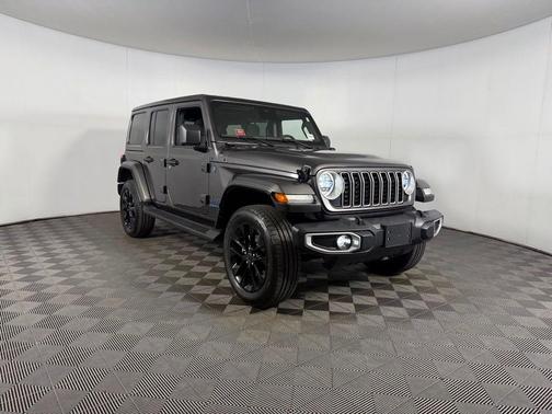 Granite Crystal Metallic Clearcoat 2025 Jeep Wrangler 4xe Sahara