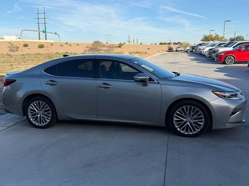 2016 Lexus ES 350 Base