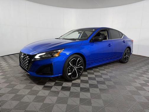 Bluestone Pearl 2025 Nissan Altima SR FWD